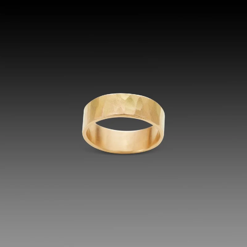 7mm Hammered Gold Band