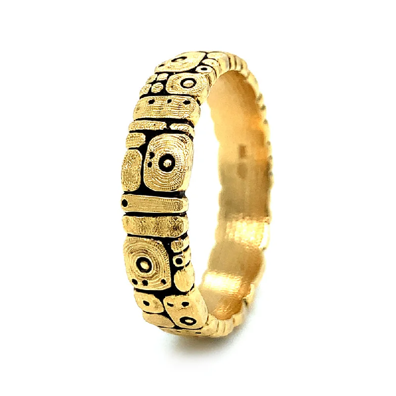 Textured 18K Yellow Gold Band - 