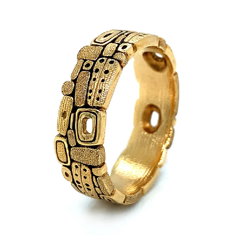 Textured 18K Yellow Gold Band - 