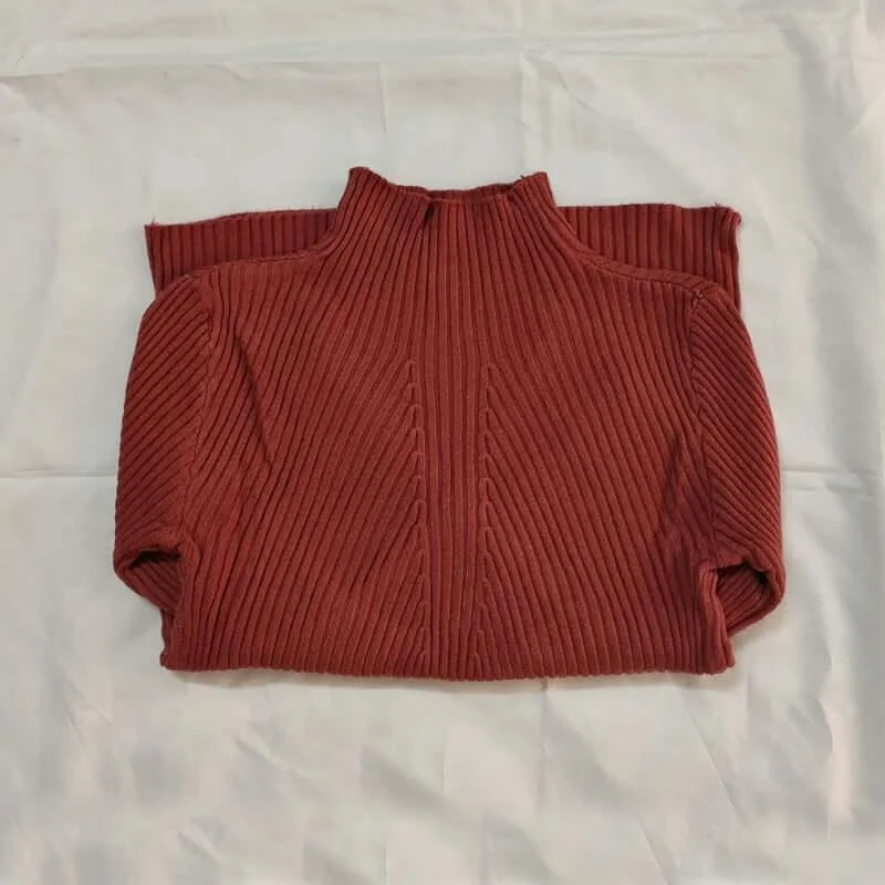 Brick Red / One Size